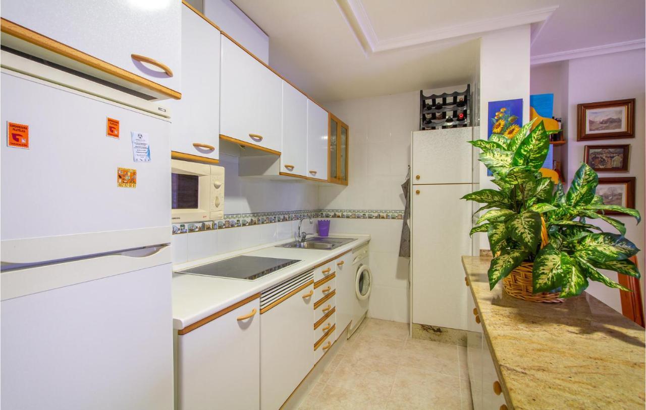 Awesome Apartment In Santa Pola With Kitchenette 外观 照片