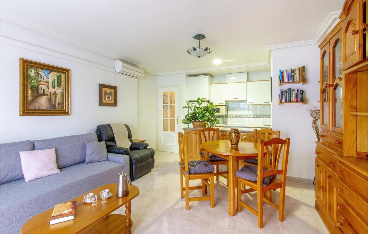 Awesome Apartment In Santa Pola With Kitchenette 外观 照片