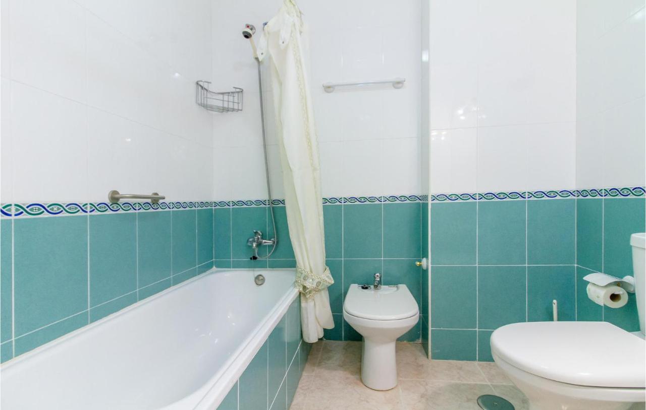 Awesome Apartment In Santa Pola With Kitchenette 外观 照片